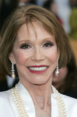 Actress Mary Tyler Moore